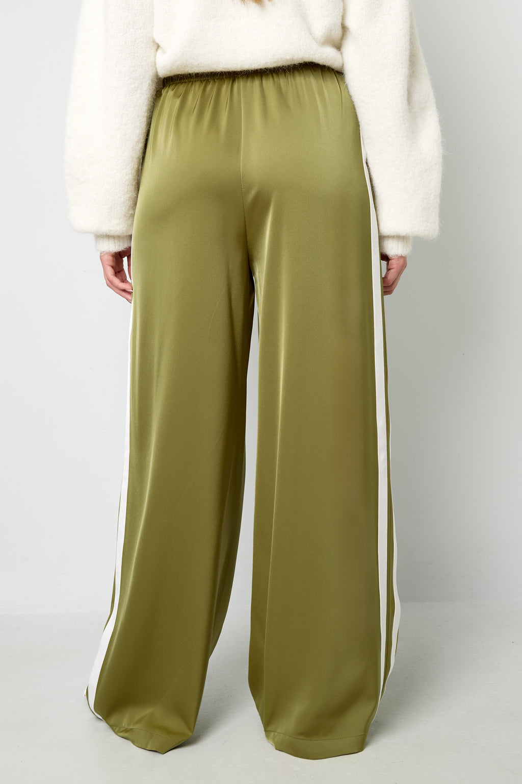 Satijnen broek met strepen