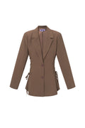 Getailleerde blazer met vetersluiting